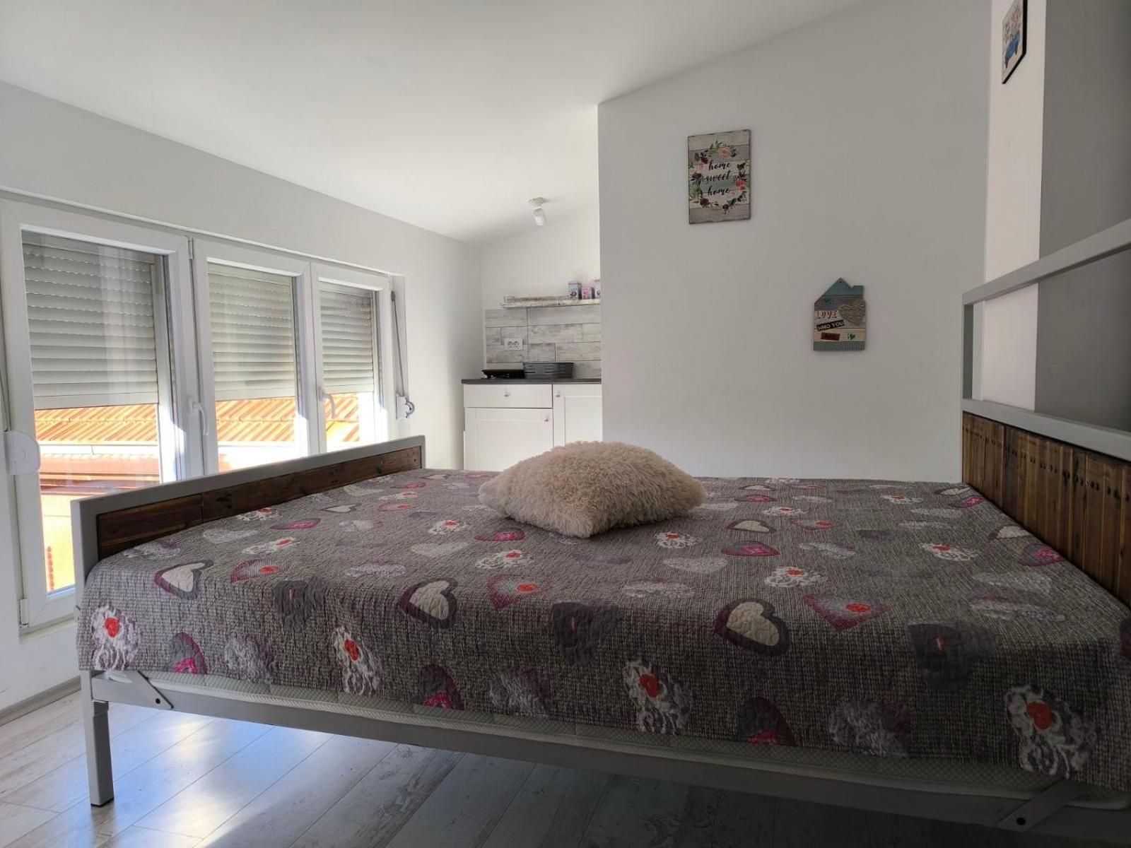 Apartment By The River Ni Exteriér fotografie